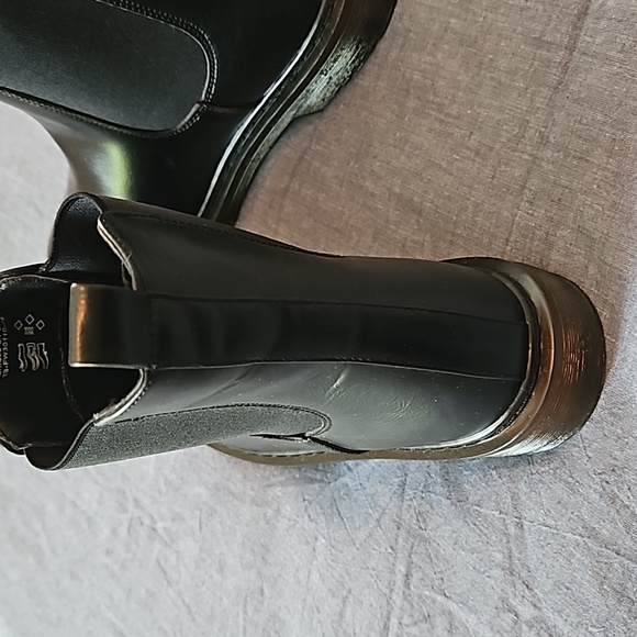 Ardene pull on boots - Picture 3 of 10